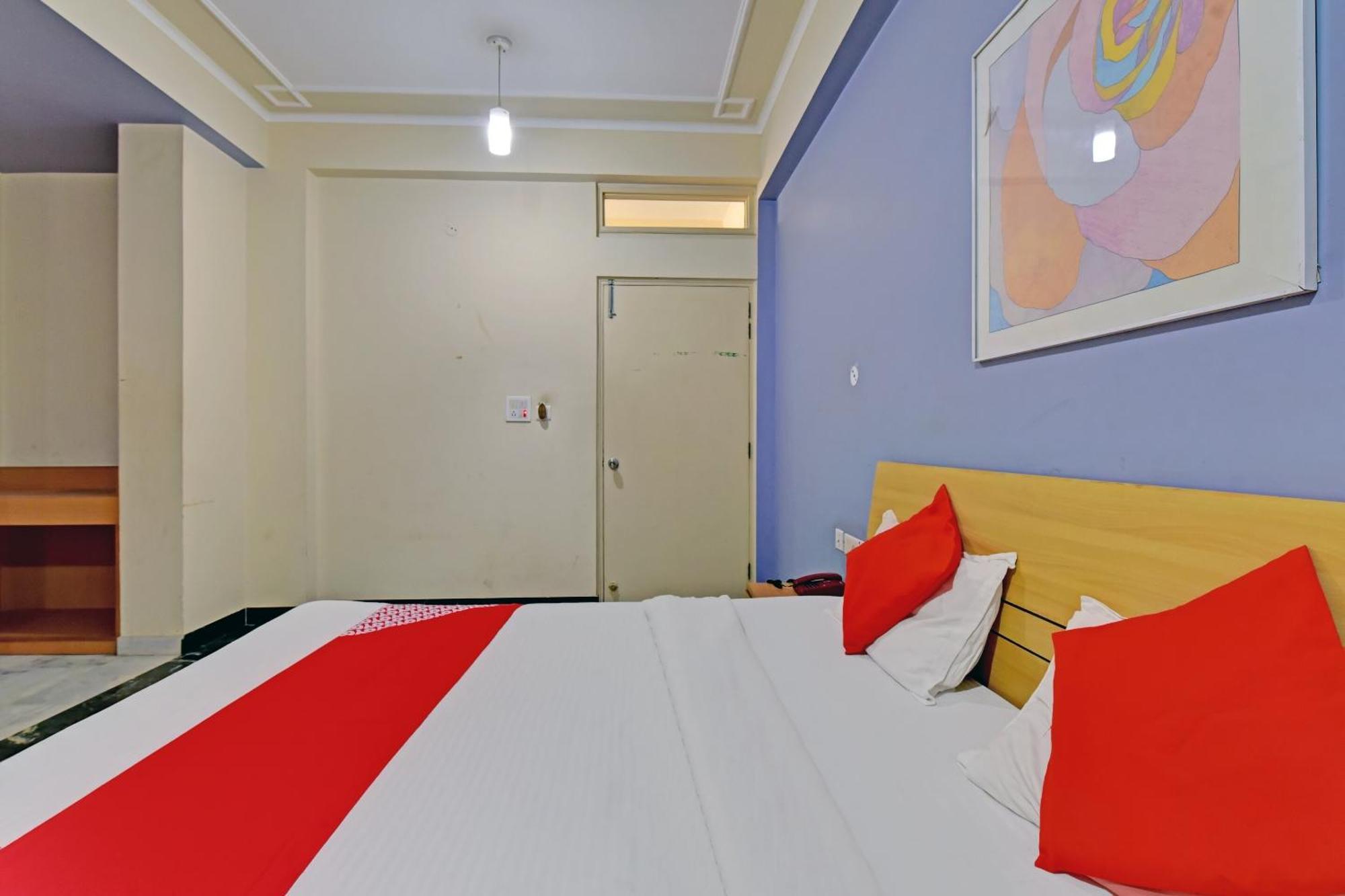 Hotel O Star Board Джайпур Екстериор снимка